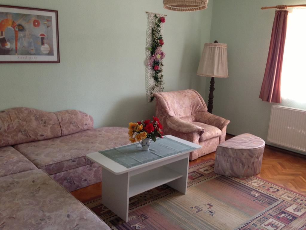 Villa Natalia ヘーヴィーズ 部屋 写真